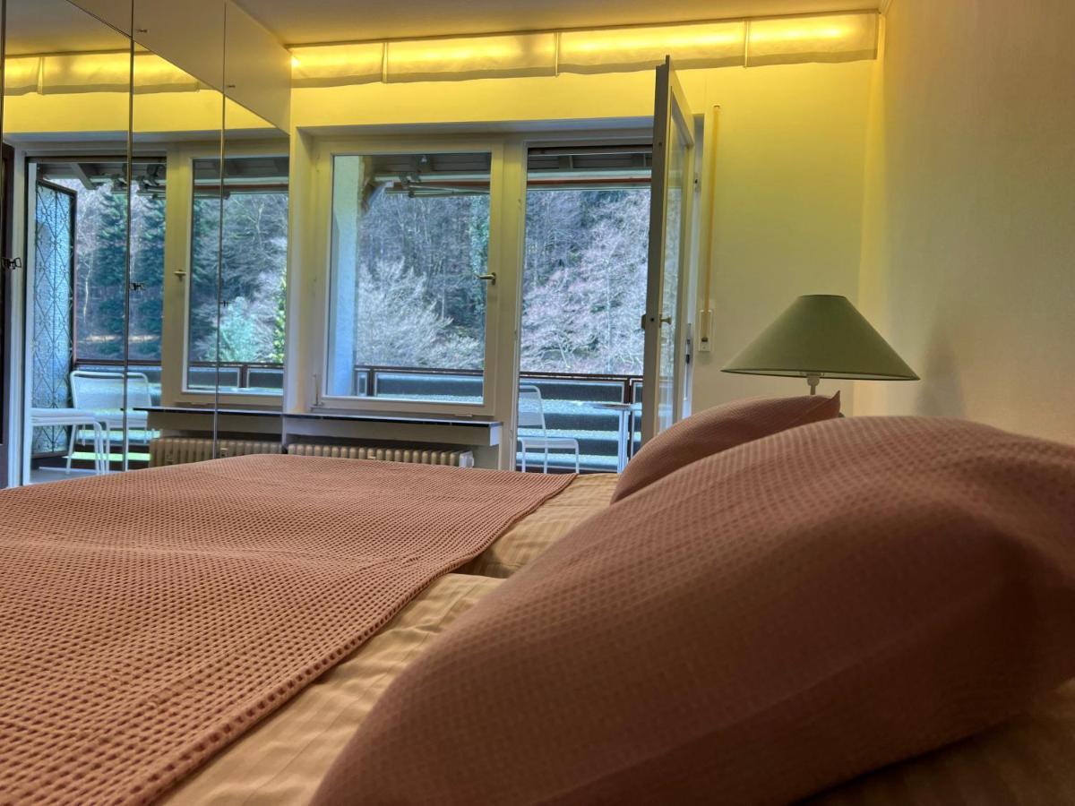 Black Forest Apartment Bad Herrenalb Esterno foto